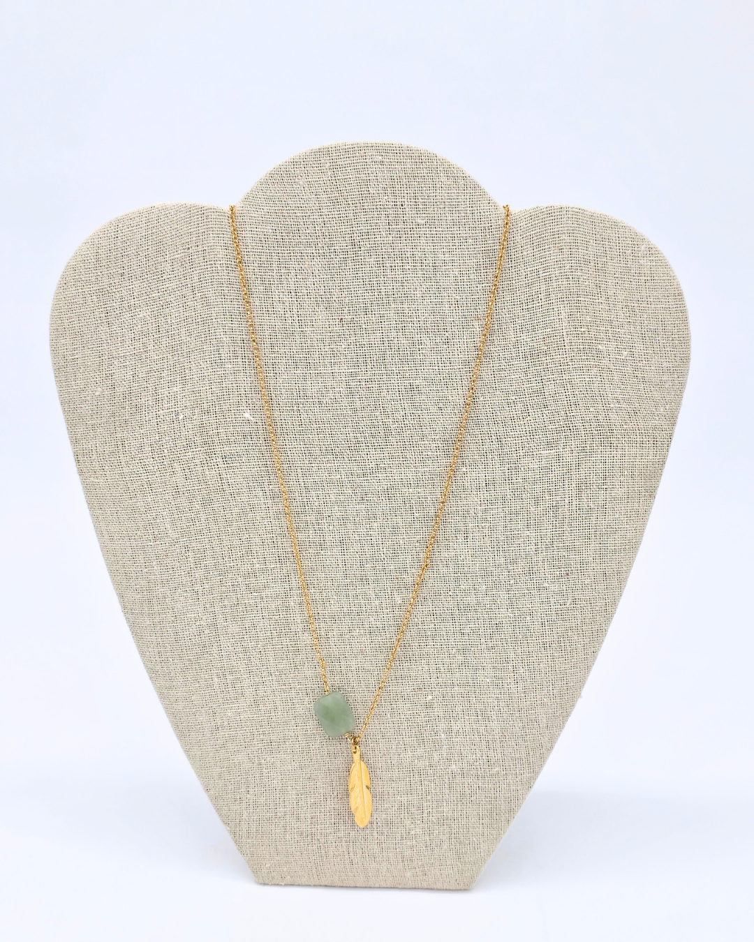 Collar Pluma | Hecho a mano