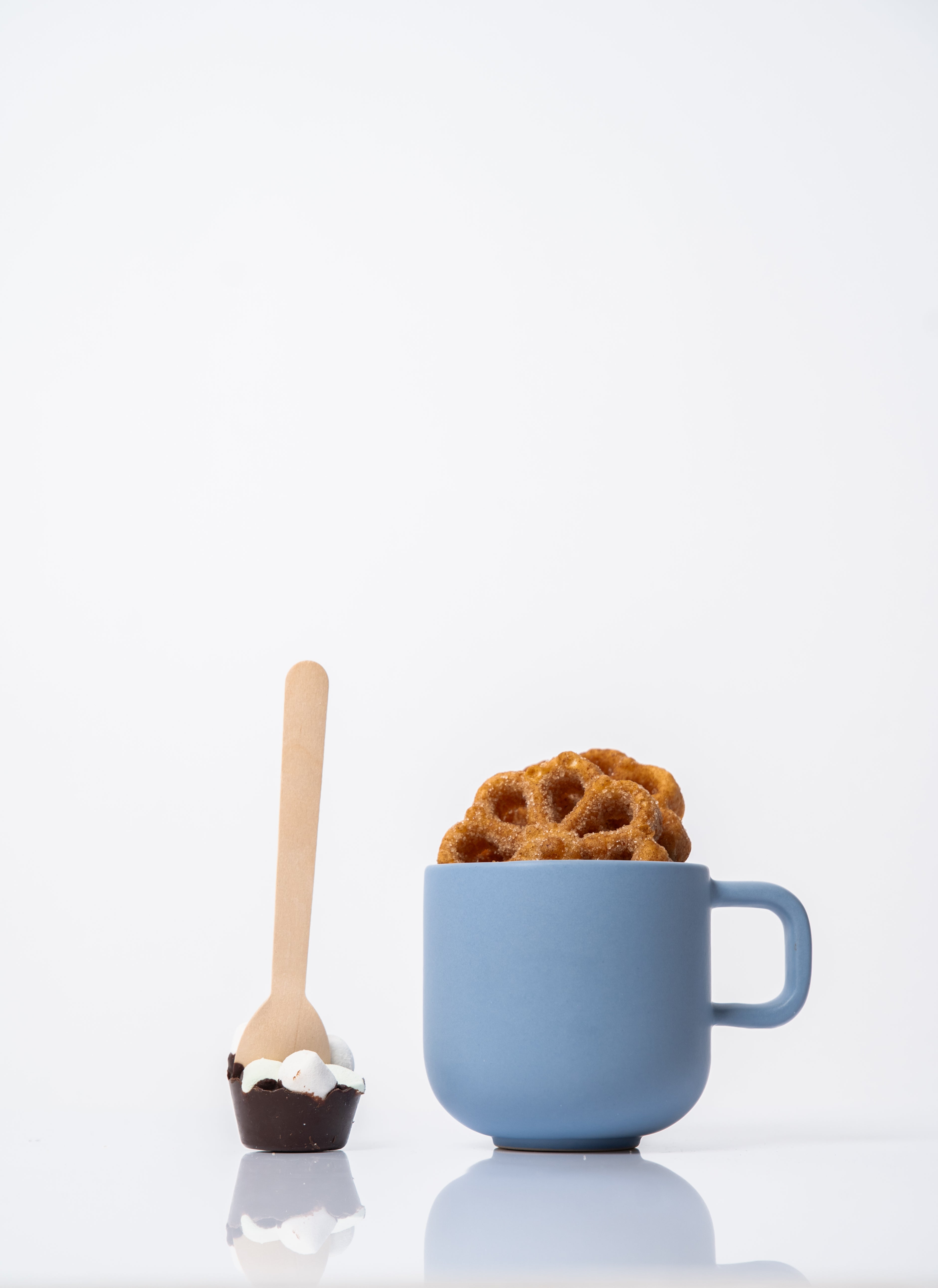 Cucharada | Chocolate + Buñuelos