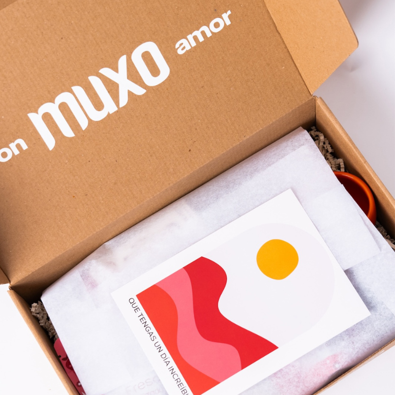 Collar de Inicial Plateada