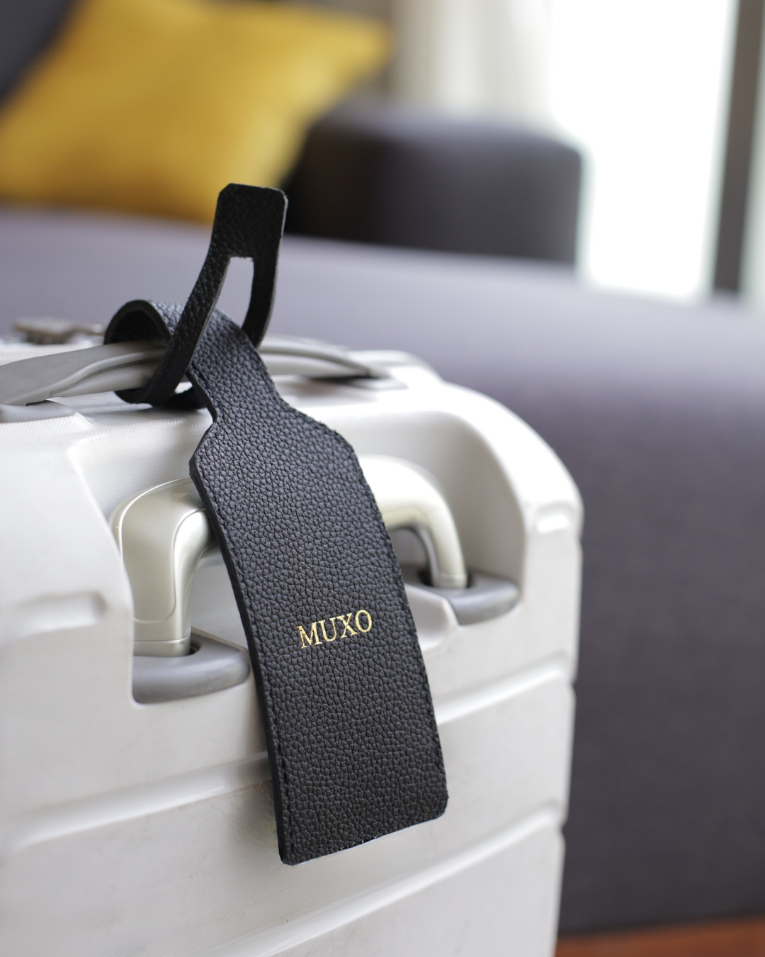 Tag de Maleta de Piel con Iniciales